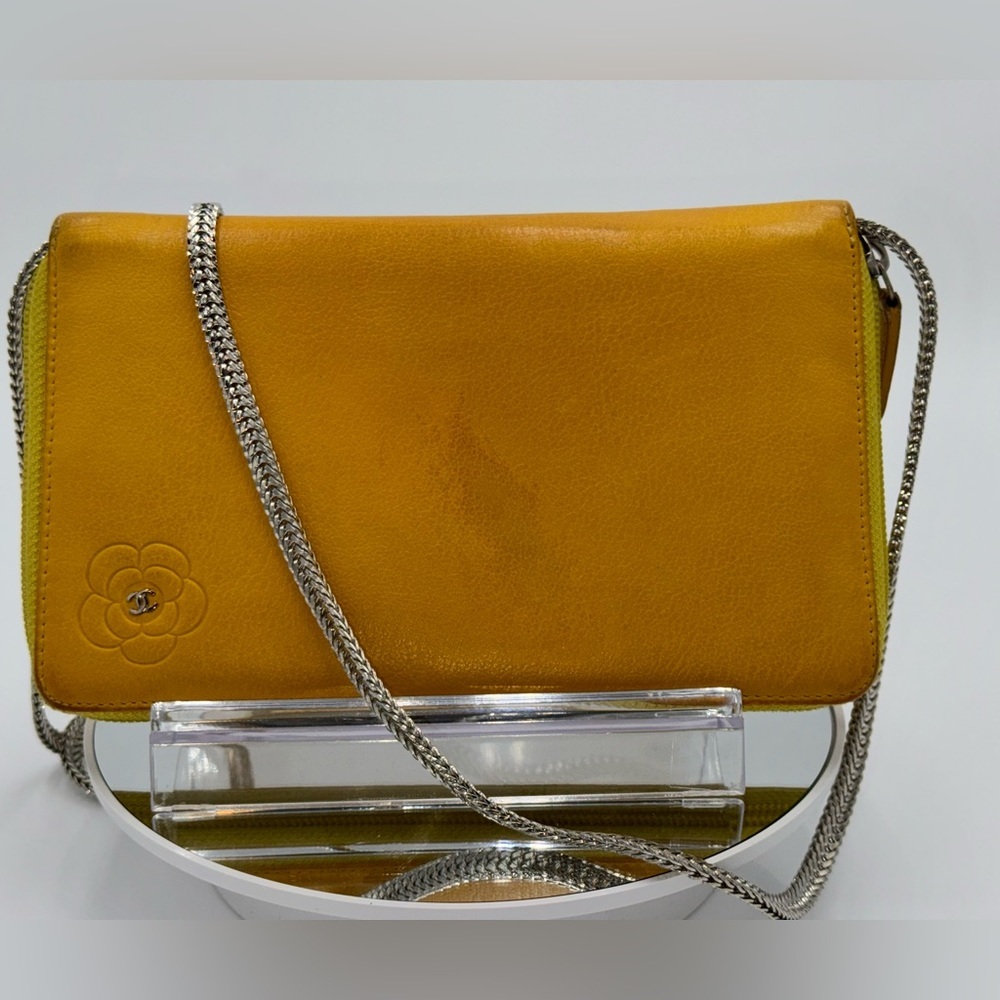 Chanel-Authentic-Camelia  zip organizer on original Chain Yellow